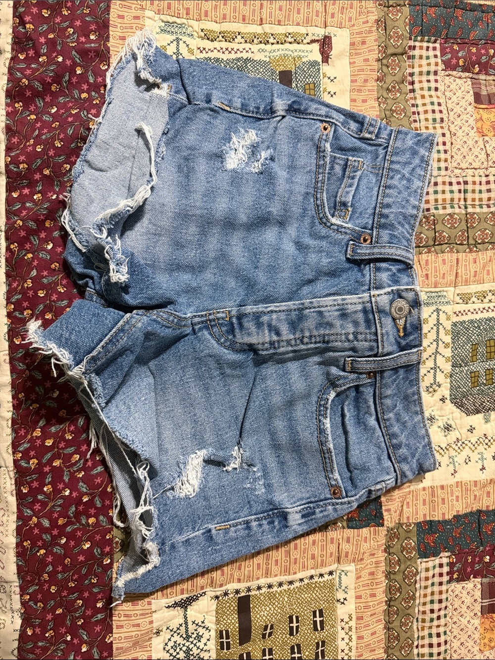 Old Navy Light Blue Distressed Denim Jean Shorts